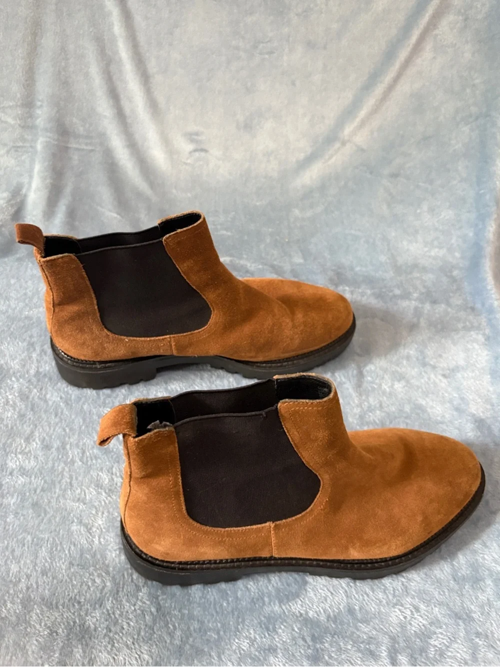 Caslon Men's Suede Chukka Boots in Cognac